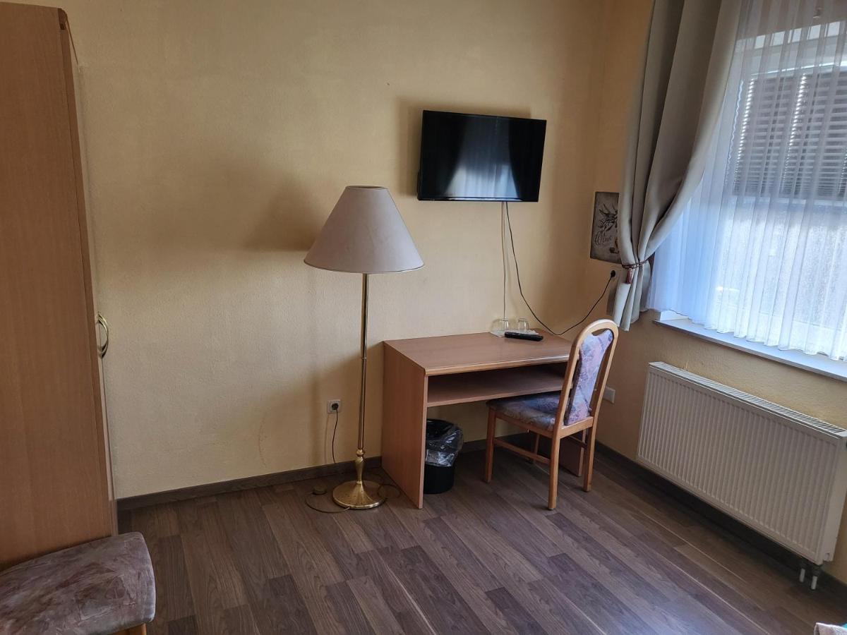 Pension Kuehnauer Hof Dessau-Rosslau Extérieur photo